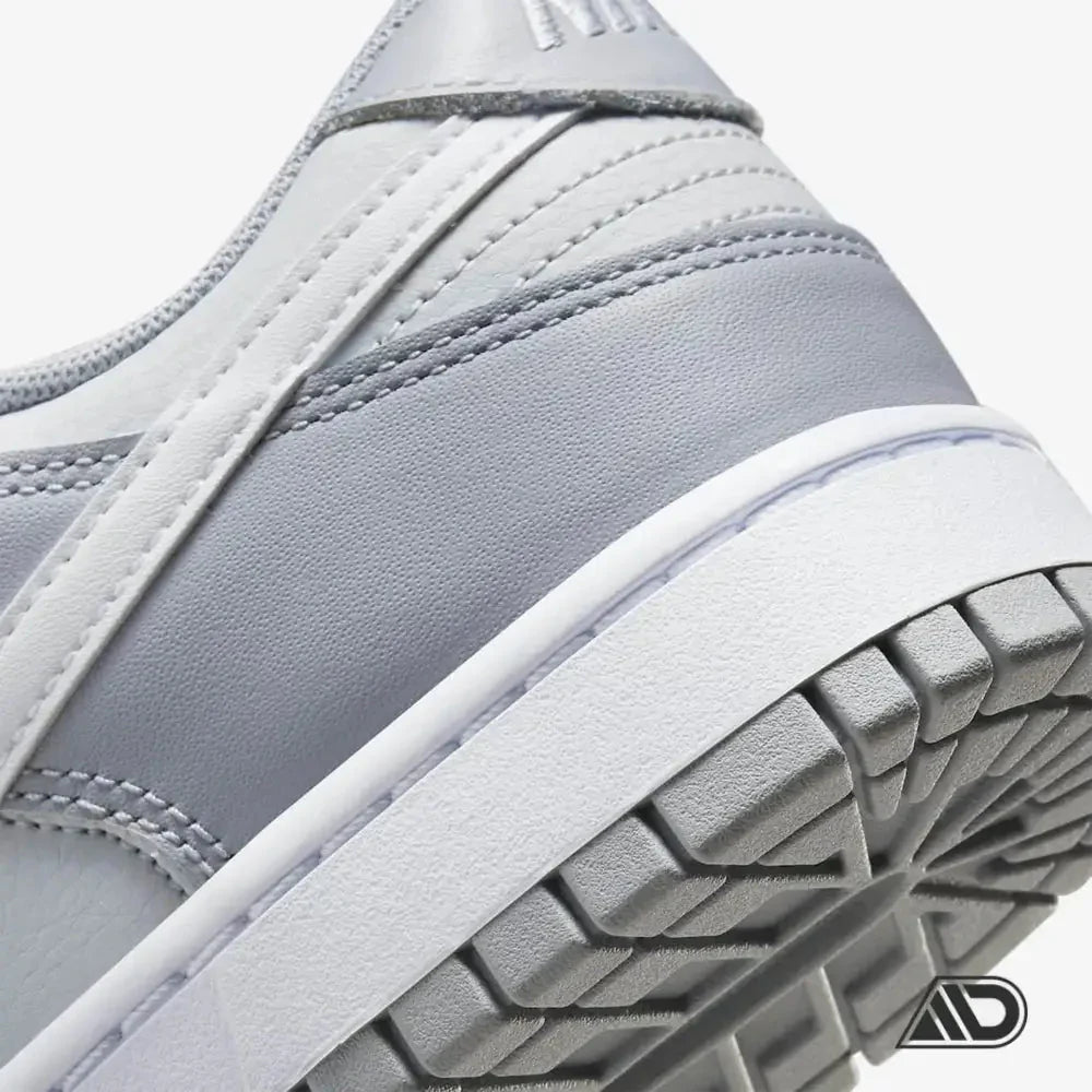 Dunk Low Grey White