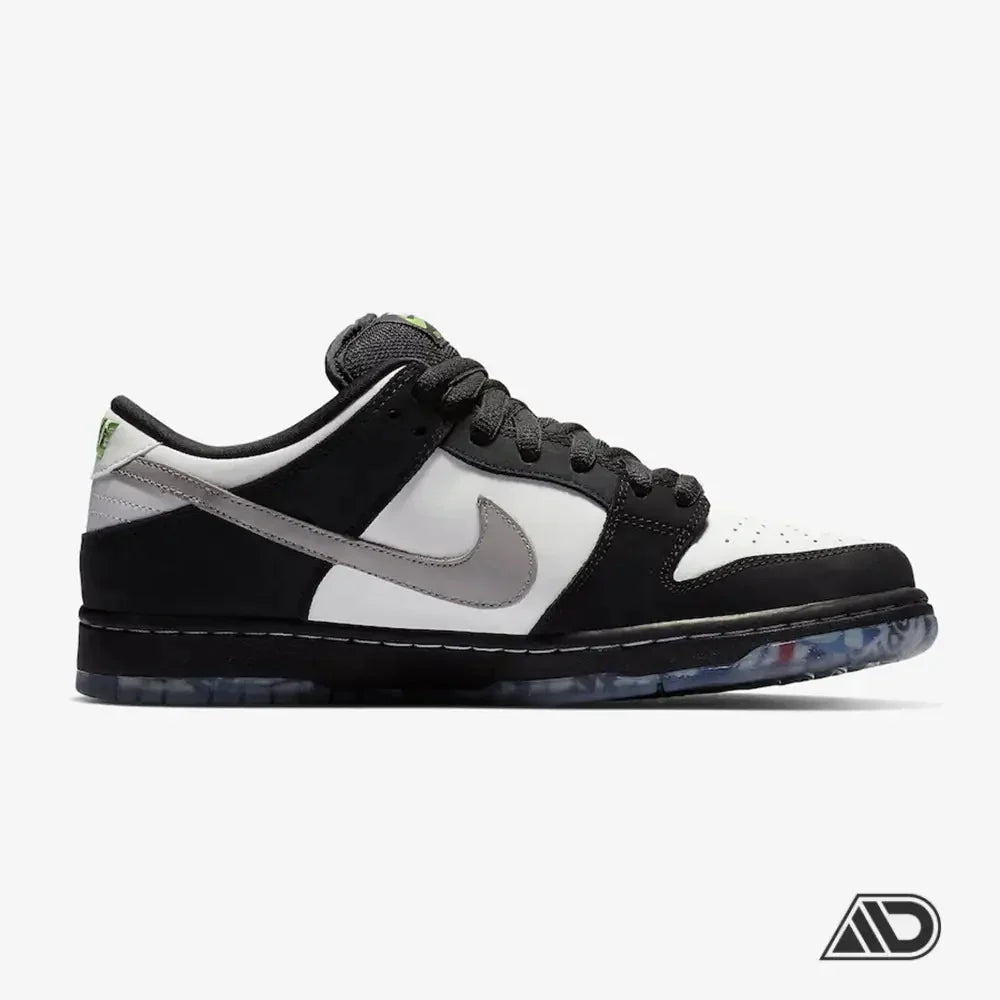 Dunk Low Panda Pigeon